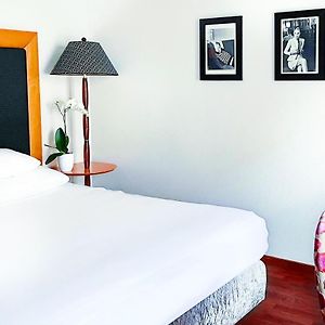 Camera con letto king size